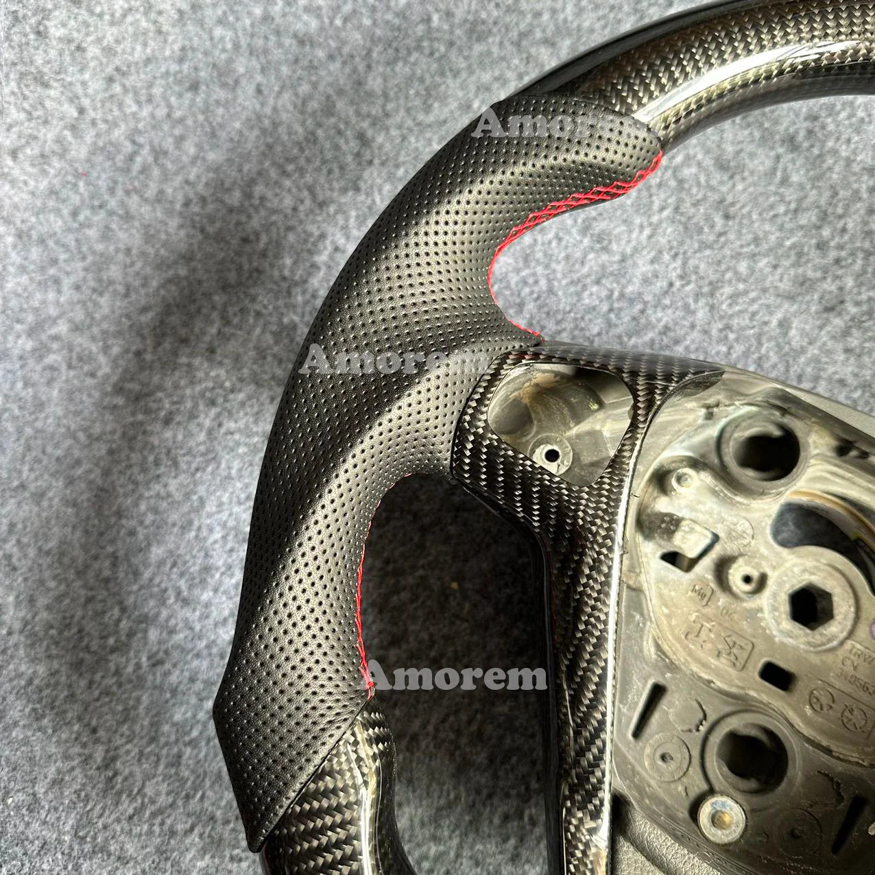For Ford Fiesta MK7 MK7.5 ST180 Customised Carbon Fiber Steering Wheel 2009 2010 2011 2012 2013 2014 2015 2016 2017
