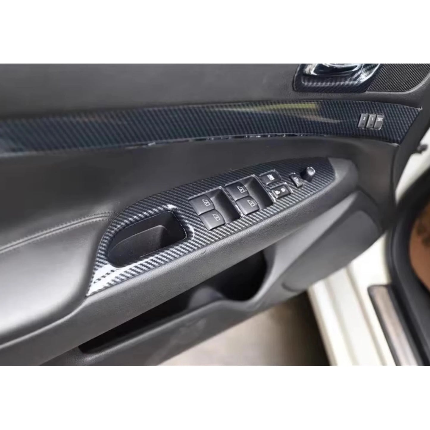 Car interior trims for Infiniti G25 G37 10-13 modified Carbon fiber pattern Air conditioning panel interior Auto interior