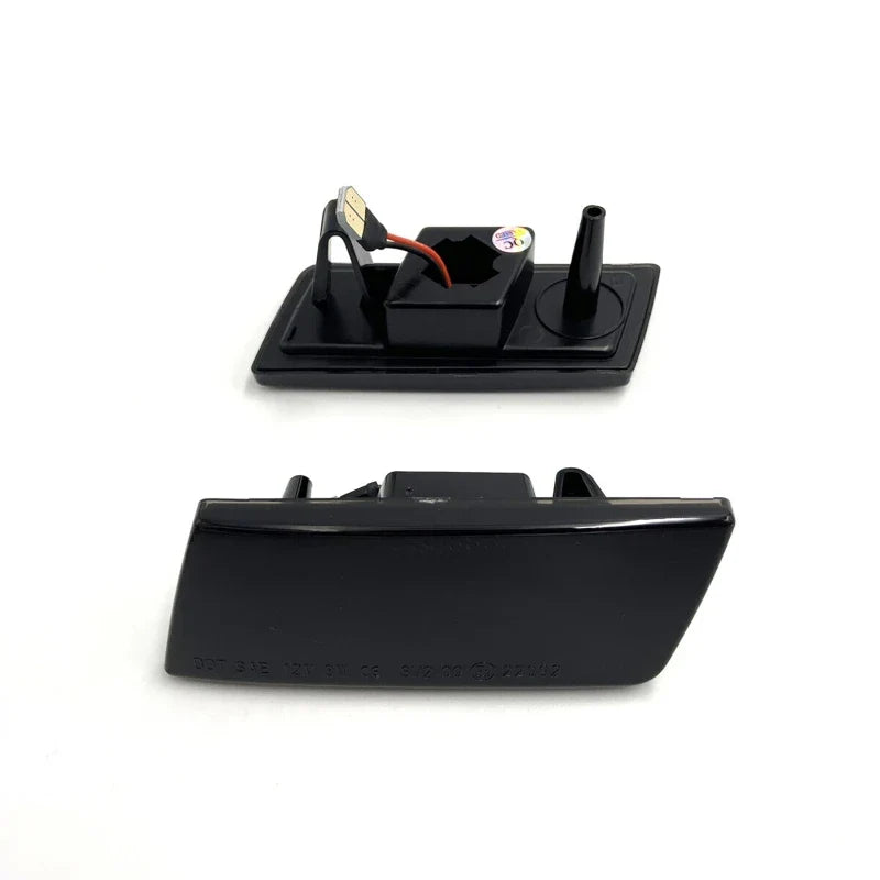 2pcs Smoked Shell Amber Car LED Front Bumper Side Marker Lights for Chrysler 300 2005-2014