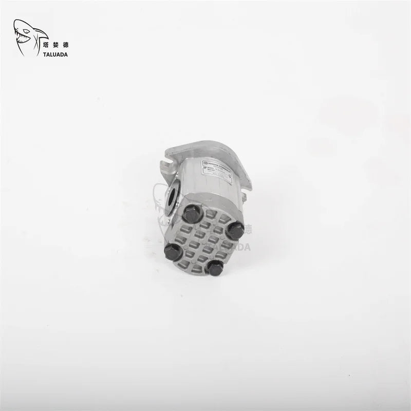 for gear pump KVC925L excavator parts hydraulic pump gear pump pilot pump high quality brand new