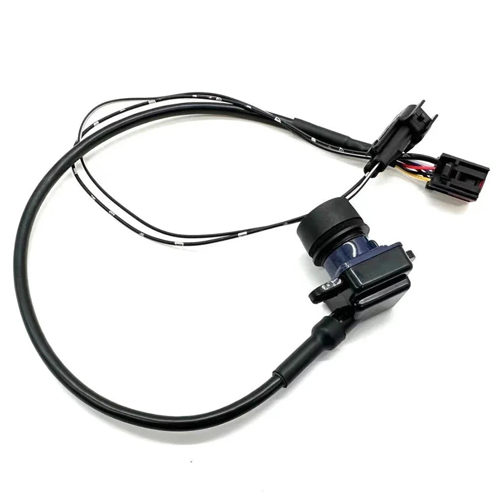 Car Rear View Backup Camera For Chrysler Town& Country 3.6L V6 L Touring 2011-16 For Dodge Grand Caravan 3.6L V6 For R/T 2011-17