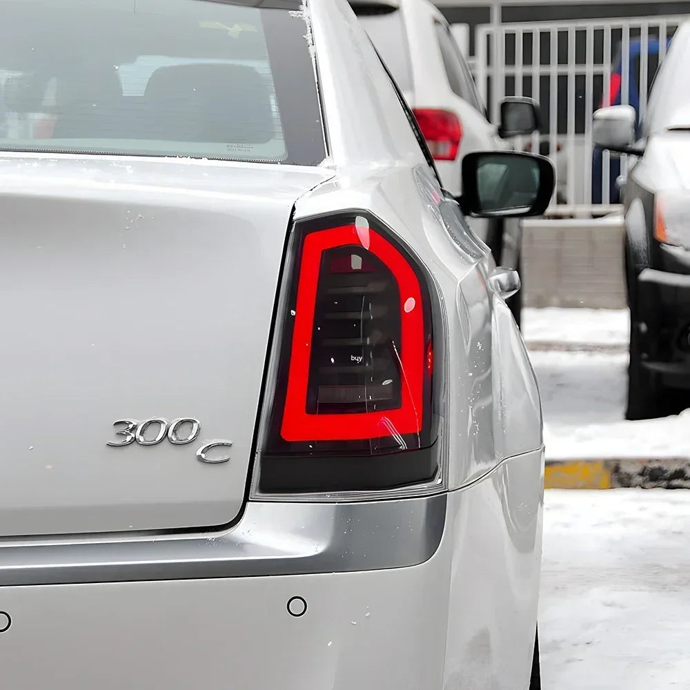 For Chrysler 300c 2011-2014 Auto Rear Back Lamps Upgrade Dynamic Flashing Tail Lamp Tool Accessories LED Car Taillights Assembly