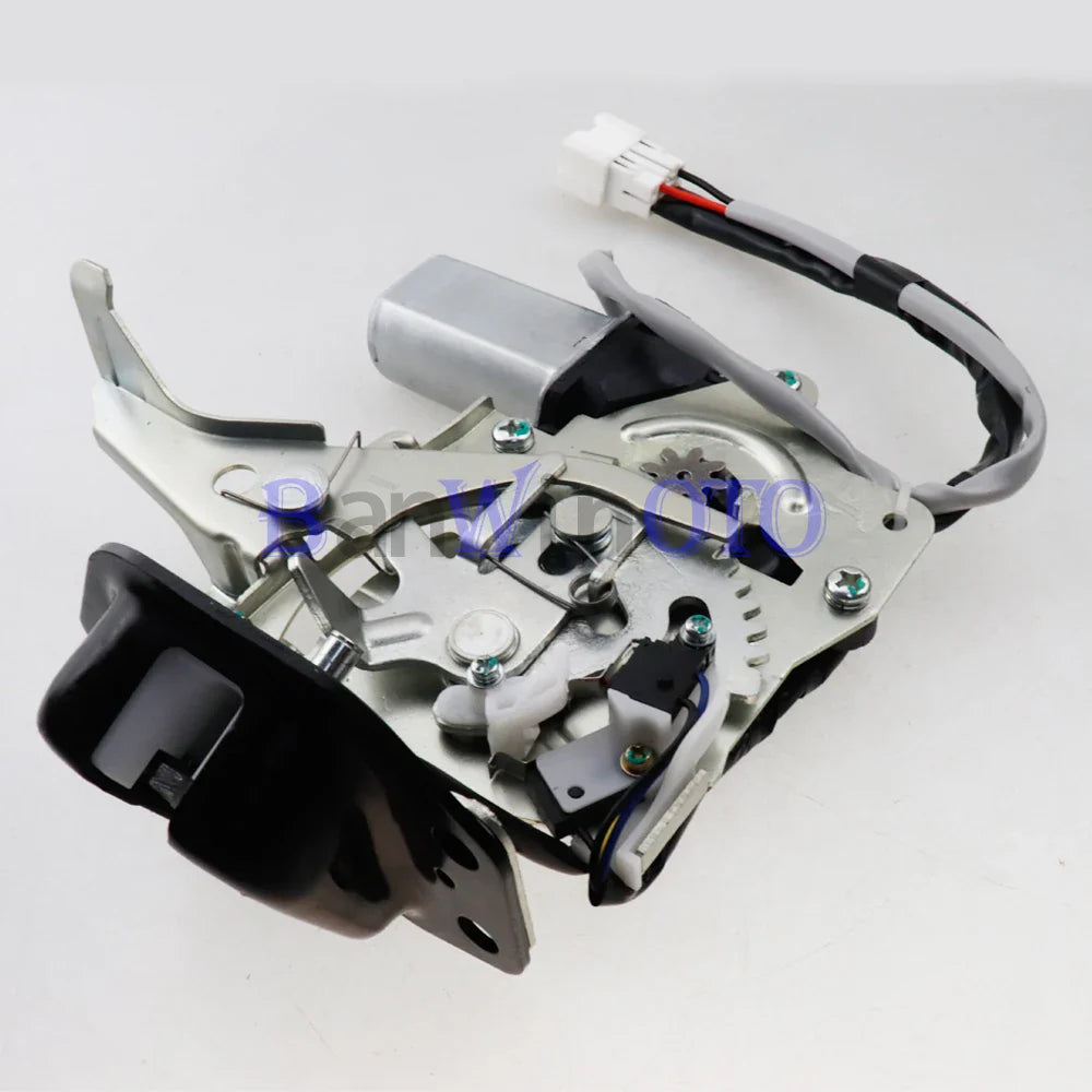 Rear Trunk Door Lock Latch Actuator Motor Tailgate fit for Infiniti QX56 Nissan Pathfinder Armada Quest 905520AQ000 905065Z200