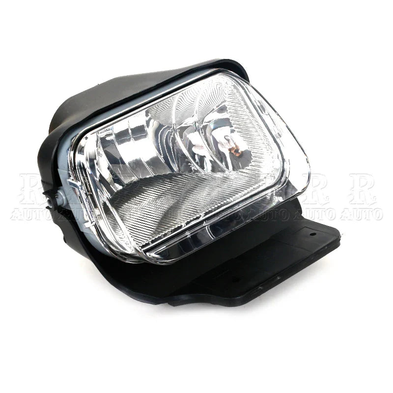 Fog Lamp Assembly Front Bumper Fog Light For Chevrolet SILVERADO 1500 2500 3500&HD Classic 2004 2005 2006 2007 Foglight Foglamp