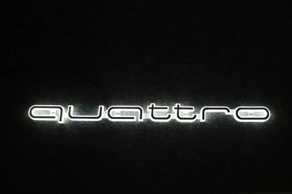 1X Car LED Front Grille Logo Lamp Quattro Logo Light for Audi Quattro A3 A4 A5 A6 A6L A7 A8 Q3 Q5 Q7 S3 S4 S5 RS3 RS4 RS6 Badge
