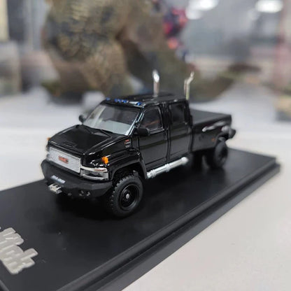 GOC 1:64 GMC Top Kick C4500 - 2025 Beijing Model Exhibition Limited Edition, Iron-Base Alloy Pickup Model, American Giant Truck