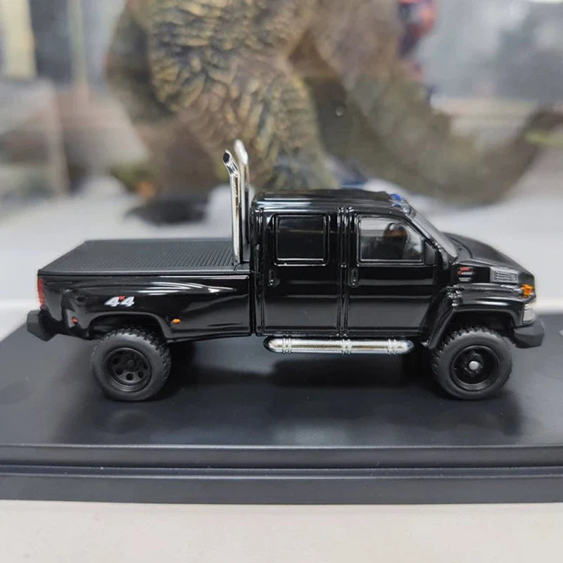 GOC 1:64 GMC Top Kick C4500 - 2025 Beijing Model Exhibition Limited Edition, Iron-Base Alloy Pickup Model, American Giant Truck