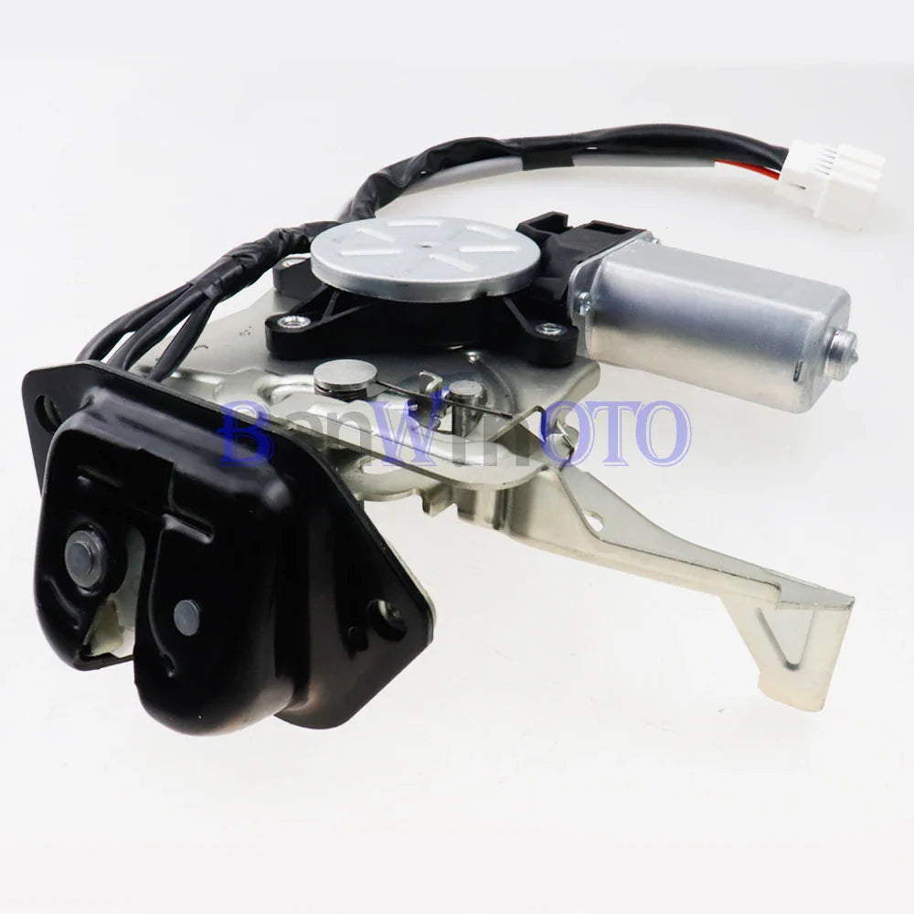 Rear Trunk Door Lock Latch Actuator Motor Tailgate fit for Infiniti QX56 Nissan Pathfinder Armada Quest 905520AQ000 905065Z200
