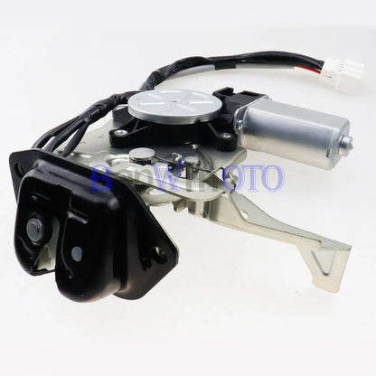 Rear Trunk Door Lock Latch Actuator Motor Tailgate fit for Infiniti QX56 Nissan Pathfinder Armada Quest 905520AQ000 905065Z200