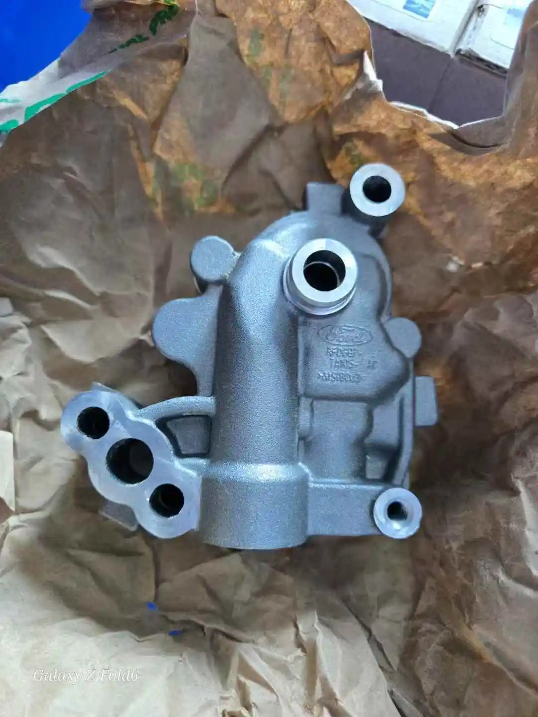 Genuine Hf35 Hybrid Transmission Oil Pump Bracket DG9P-7A131-AB For Ford Fusion Hybrid C Max Hybrid Energi Auto Parts